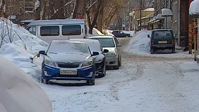 Автоподснежники во дворах смотреть онлайн