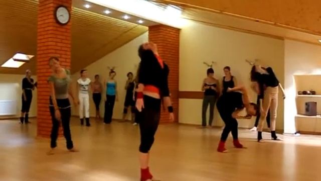 Contemporary Dance 2.avi