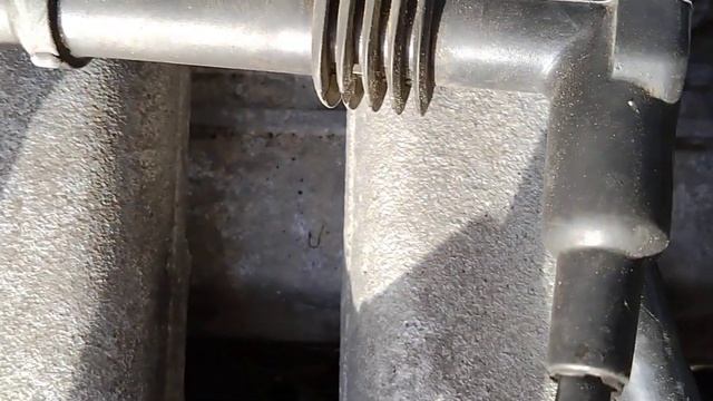 1991 Audi 90 20v - Fuel Injectors Removed смотреть онлайн