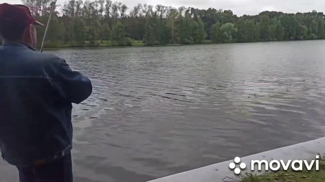 Поимка толстолоба. Москва-река. смотреть онлайн