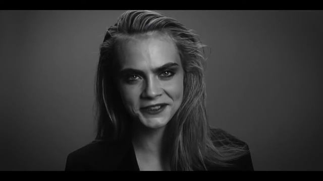 Кара Делевинь изображает злодеев для журнала ELLE США, август 2016 смотреть онлайн