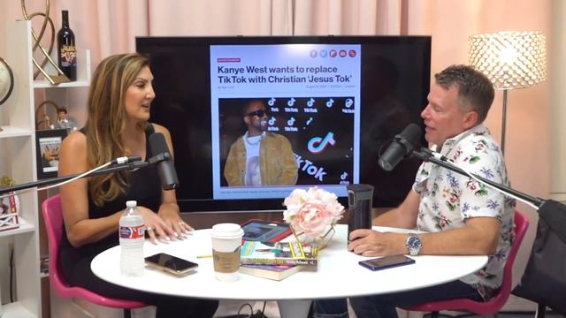 Chris Franjola on Replacing Cancelled Stars, Ellen's Producers Fired, and Michael Jackson's Monkey смотреть онлайн