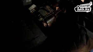 Замена аккумулятора на VW Polo 2002 1.4.