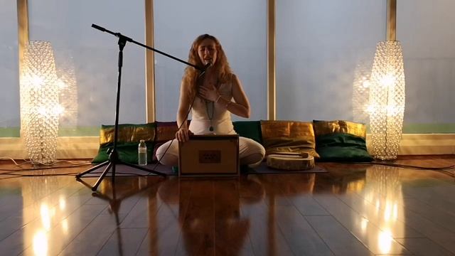 Mantra kundalini Yoga ~Ek ong kar sat nam siri wahe guru ? concierto de Irlanda. смотреть онлайн