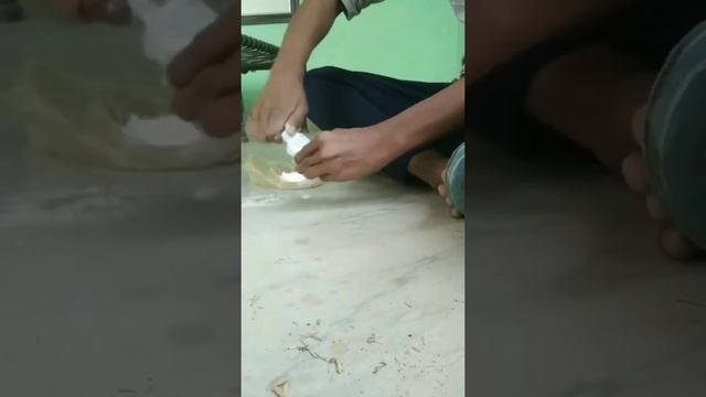 ?Bottle brust in the reaction. Sulphuric acid react with sodium bicarbonate смотреть онлайн