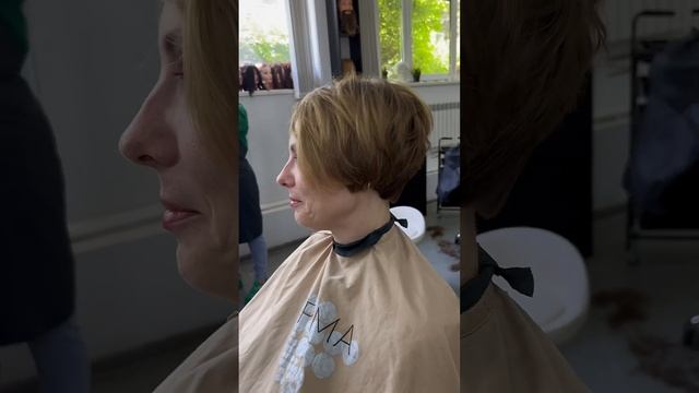 Женская стрижка с асимметрией. Треугольная градуировка + треугольные слои?♂️ смотреть онлайн
