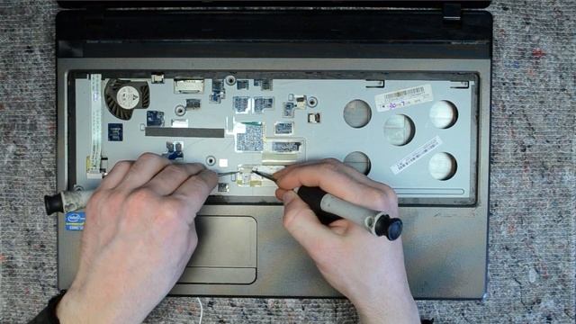Acer Aspire 5750 laptop disassembly, take apart, teardown tutorial смотреть онлайн