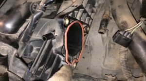 Чистка дроссельной заслонки на Mazda 3. Molykote D-321R.