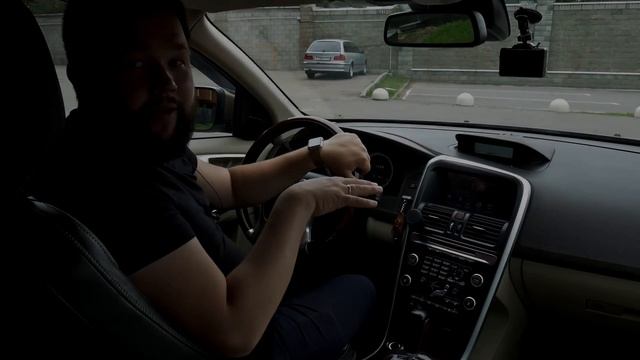 Volvo XC60 D5 с пробегом. Замер разгона и полный обзор смотреть онлайн