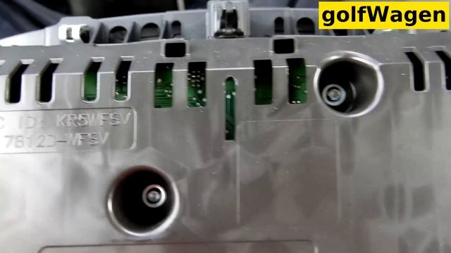 VW Golf 7 instrument cluster removal смотреть онлайн