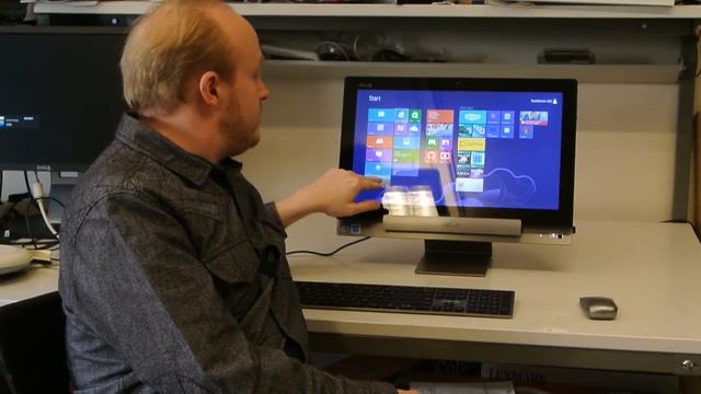 Asus Transformer Aio: Förvirrande försök till nytänk смотреть онлайн