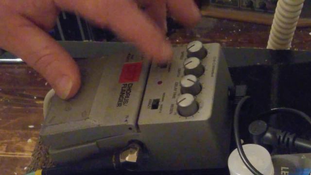 Ibanez Cf7 chorus/flanger смотреть онлайн