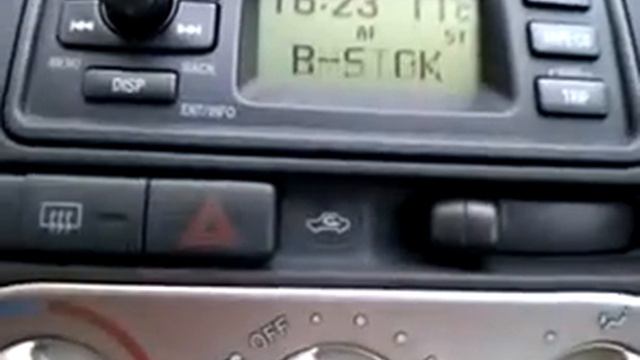 Yaris 2004 FL zepsute radio/problem with radio (solution in info) смотреть онлайн