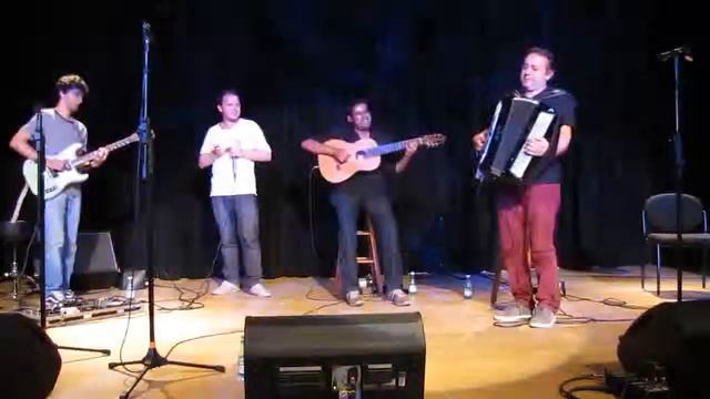 Gabriel Grossi, Bebe Kramer e Felix Junior-SESC-SCS-Brasília1 смотреть онлайн