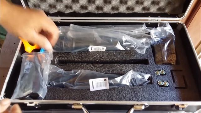 PROFESSIONAL WIRELESS MICROPHONE