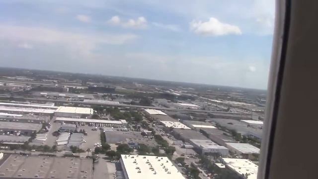 Из Нью Йорка в Майами самолётом авиакомпании Delta Air Lines, США смотреть онлайн