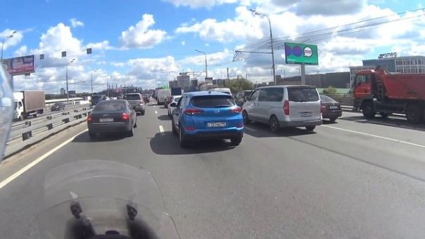 Kawasaki Versys 1000 (KLZ1000) по Московским пробкам