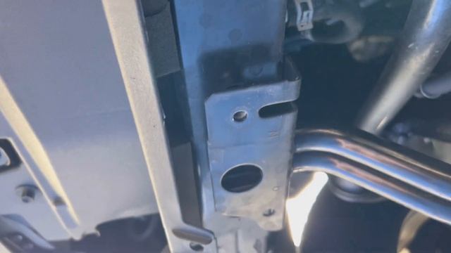TOYOTA 4RUNNER TRANSFORMATION • Skid Plate Install - How to/Installation Step by step смотреть онлайн