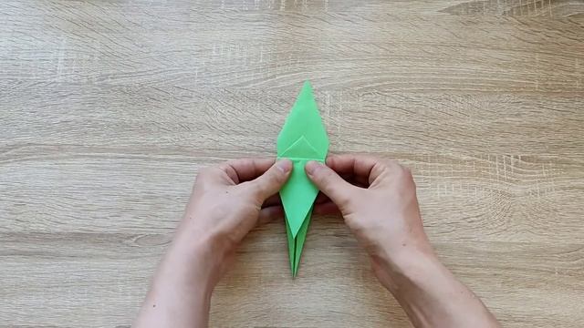 Богомол из бумаги смотреть онлайн