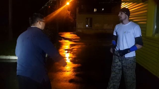 Учимся бить ножом, не жалея никого смотреть онлайн