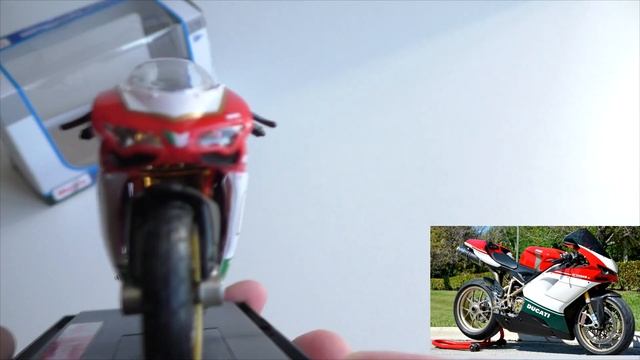 №242 Ducati 1098s (Maisto)