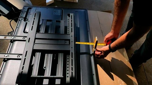 Mounting 55" Samsung Terrace Outdoor TV & Soundbar смотреть онлайн
