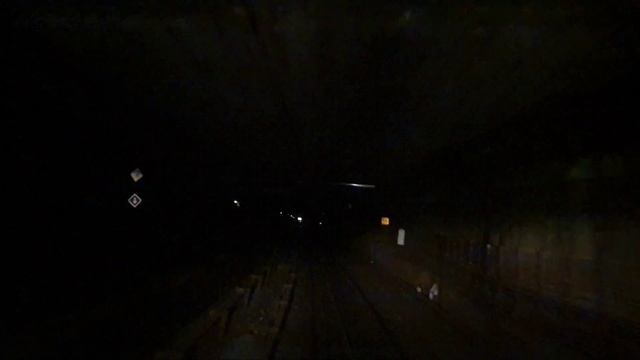 [4K 50fps] Bucharest Metro- Cabview between stations Eroilor and Izvor (M1) смотреть онлайн