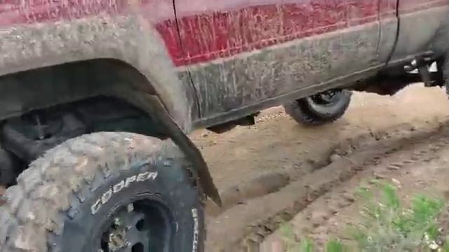 1988 Toyota hilux 4x4 off road смотреть онлайн