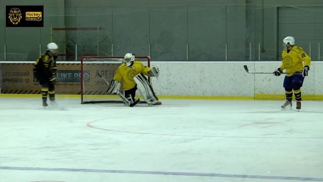 Тренировка взрослой любительской команды смотреть онлайн