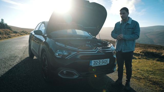 Citroën C4 In-Depth Review | Comfortable, Stylish & Unique смотреть онлайн