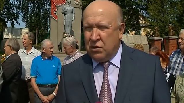 Памятник погибшим воинам в Ветлужском районе смотреть онлайн