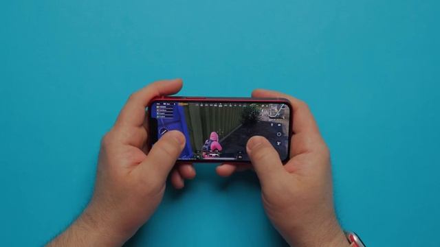 Три месяца с iPhone 13 Mini - большой опыт использования и сравнение с 12 Mini! смотреть онлайн