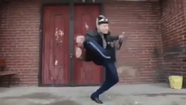 Давай взорвём VERBEE (8D Music) смотреть онлайн