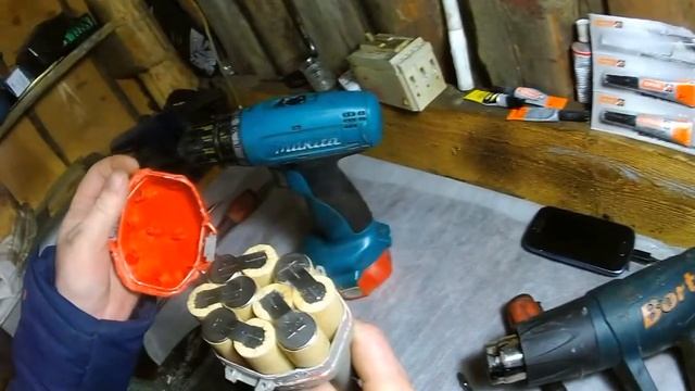 Разборка аккумулятора шуруповерта Макита смотреть онлайн