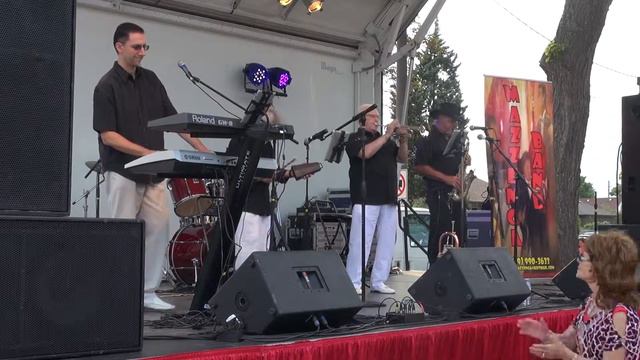 Mazzenga Band Live (2015) performing Sway Me Now смотреть онлайн