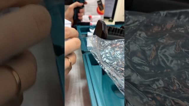 Аккумуляторная дрель-шуруповерт Makita DF488DWE 1614