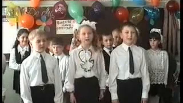 Девочка чем то таким станным позавтракала.. :)) смотреть онлайн