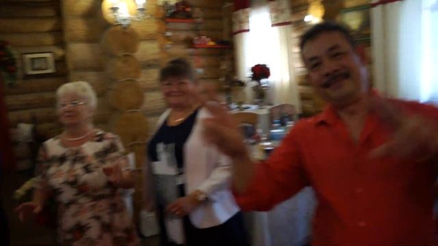 Видео Понедельник 26/6/2023г с Юбилеем 55 Катя Нгуен с друзьями в ресторан Рандеву город Иваново РФ смотреть онлайн