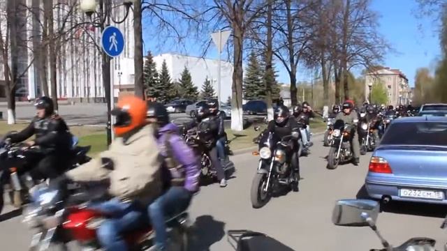 байкеры на Вечном огне Ижевск 10.05.15