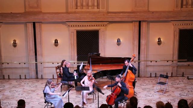 Ф.Шуберт. Квинтет "Форель" / F.Schubert:Das Forellen Quintett/Trout Quintet D.667 Op114 смотреть онлайн