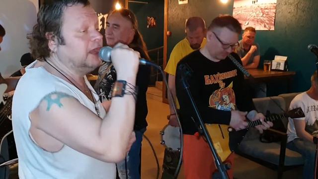 Бахыт-Компот - "А птица пела". 2 мая 2021. Бар "Летов". Анапа смотреть онлайн