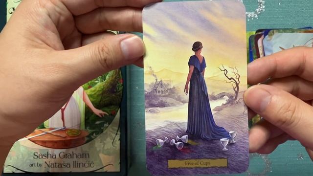 Tarot of the Witch's Garden Flip Through (in HD) смотреть онлайн