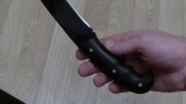 Охотничий нож из булатной стали