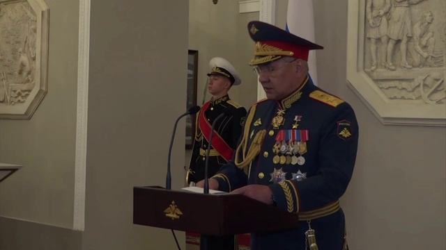 Министр обороны С.Шойгу открыл в Адмиралтействе барельеф в честь Синопского сраж.mp4 смотреть онлайн
