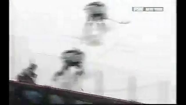 Vladimir Malakhov scores vs Lightning in his last NHL season (2005) смотреть онлайн