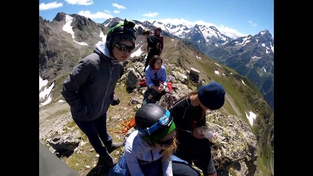 Архыз, восхождение на гору Орленок 2Б смотреть онлайн