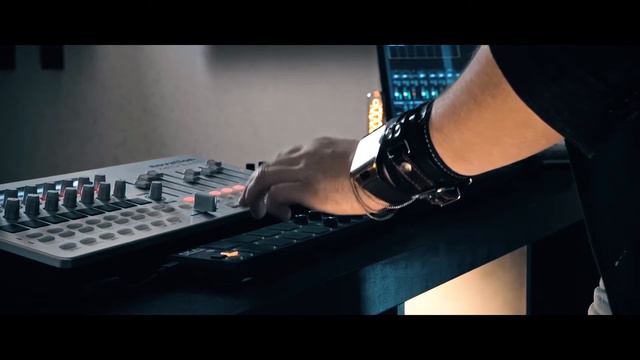The XX - Intro | Borisovskiy cover (Ableton live guitar loop) смотреть онлайн