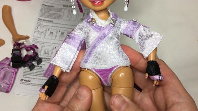 Лила Ямамото 4 серия Рейнбоу Хай Обзор и распаковка Lila Yamamoto Rainbow High series 4 doll смотреть онлайн
