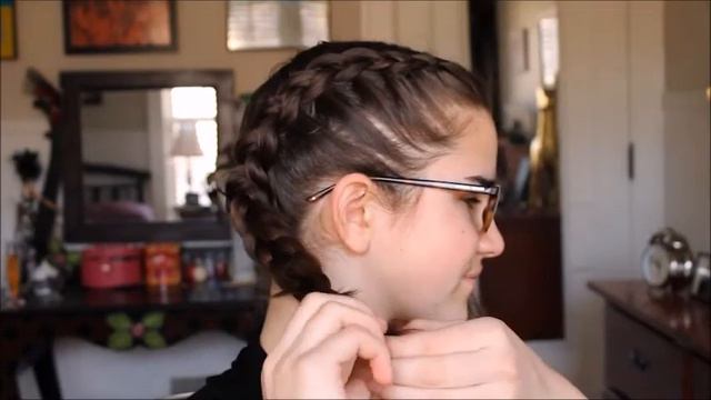 Easy and Pretty Braided Updo | Davis Does смотреть онлайн