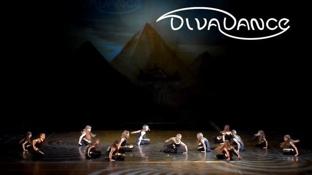 Pharaonic DanceMix танцуют дети и подростки - современный танец от cтудии Diva dance смотреть онлайн